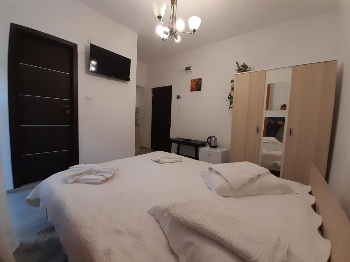 Apartamento Copou Holding House Iasi Exterior foto
