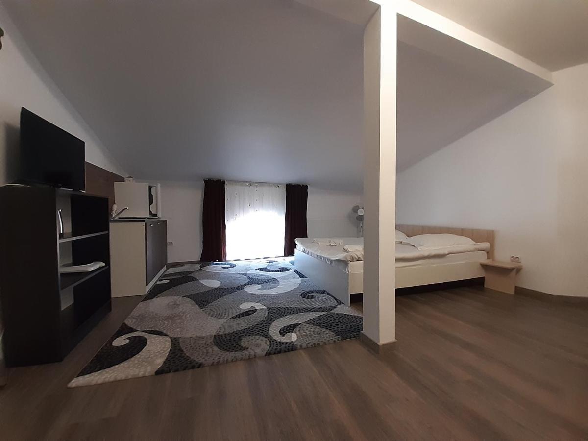 Apartamento Copou Holding House Iasi Exterior foto